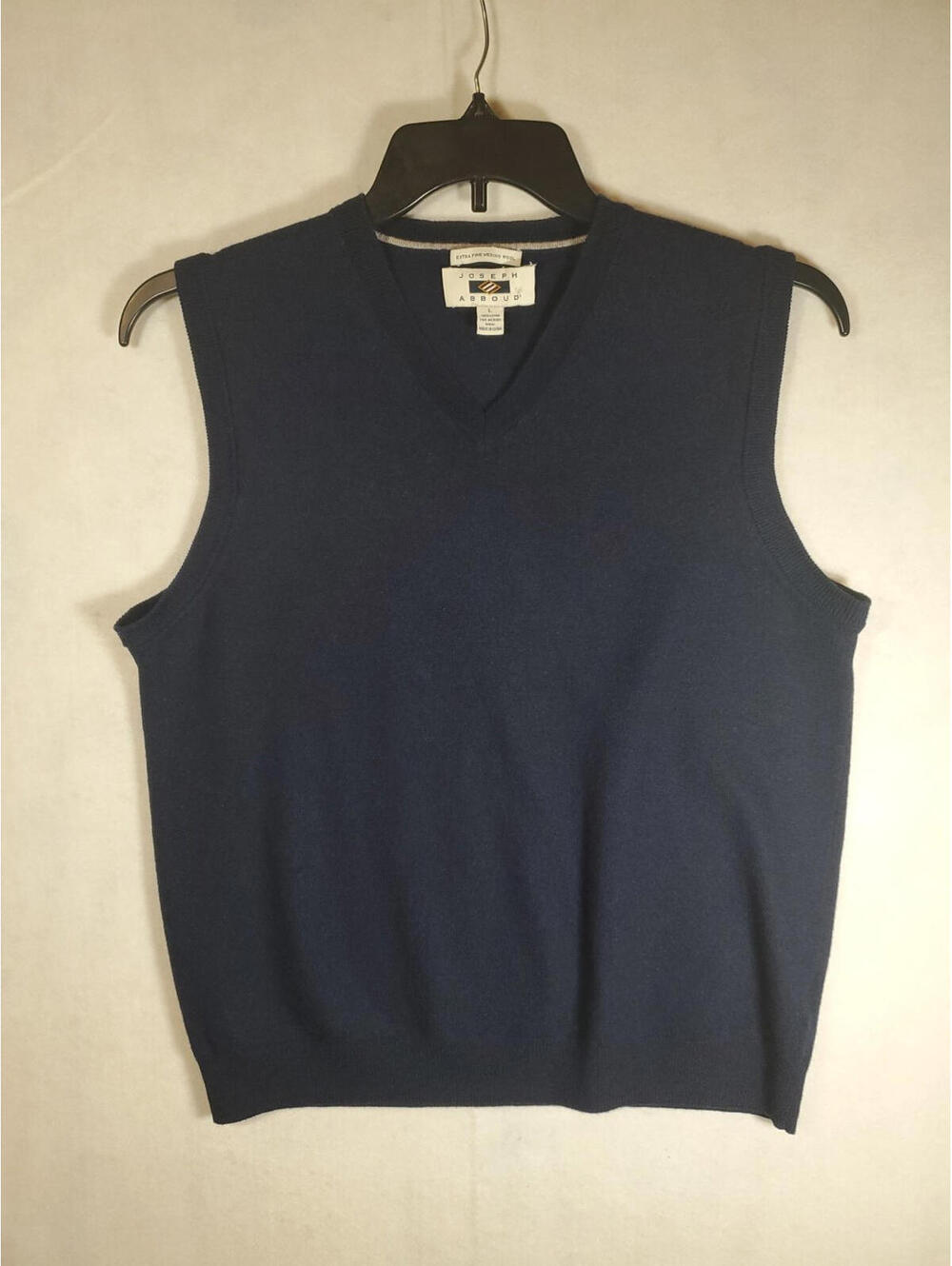 Joseph Abboud Men's Navy  100% Extra Fine Merino Wool V Neck Sweater Vest Large